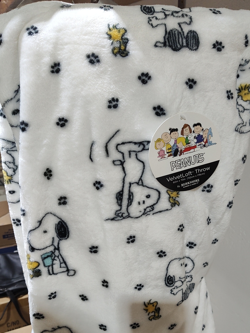 Peanuts Throw Blanket - White Snoopy & Woodstock - New